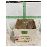 10 CRYSTAL WINE GLASSES