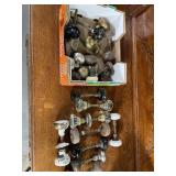 BOX OF VINTAGE DOOR KNOBS