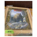 OLD MILWAUKEE GRIZZLE BEAR  17" X 20"