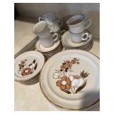 STONEWARE DINNER SET