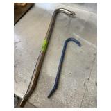 2 Pry Bars