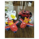 TOY AIRPLANES