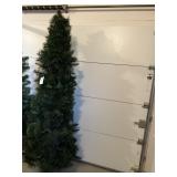 7 FT LIGHTED CHRISTMAS TREE