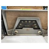 Trutone AM Broadcast Radio