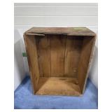 ARM & HAMMER SODA BOX  15" X 8" X 19"