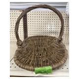 WICKER BASKET W/HANDLE  14" X 20"