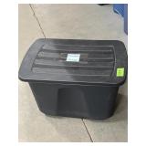 Tote w/lid   18 x 12 x 15