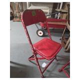 Childs Card Table w/2 chairs