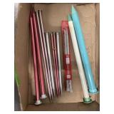 LARGE KNITTING NEEDLES