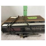 GE AM-FM Clock Radio