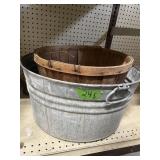 GALVANIZED TUB WITH 1 HANDLE  24" X 10"