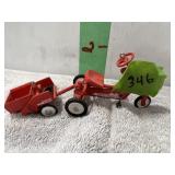 MINATURE PEDAL TRACTOR W/TRAILER