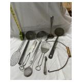 VINTAGE UTENSILS