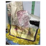 MISC APRONS & PILLOW COVERS