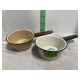 1-WHITE & 1-TAN ENAMEL POT