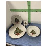 JAMESTOWN CHINA 12 PLACE SETTING CHRISTMAS DISHES