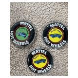 3 HOT WHEELS BADGES