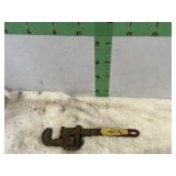 8" Pipe wrench