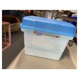 Large tote w/ lid 20x14x18