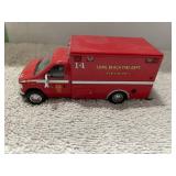 Fire Paramdeic Truck  1/64th