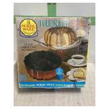 Bundt Pan - NIB
