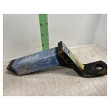 Trailer hitch 5in drop