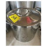 SMALL SOUP POT