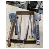 GRILLING TOOLS