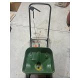 LAWN FERTILIZER SPRAYER