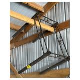 METAL FRAME END TABLE NO GLASS