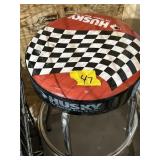 HUSKY BAR STOOL