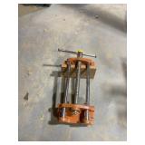 PONY BENCH VISE 8' THROAT