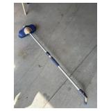 SCRUB BRUSH  FOR GARDEN HOSE