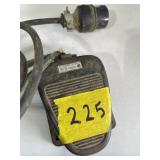 ELECTRIC FOOT SWITCH