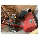 MTD YARD MACHINE 5 HP/22'TWO STAGE SNOW BLOWER