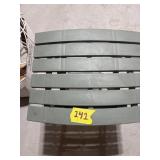 PLASTIC FOLDING TABLE