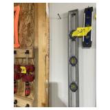 2 LEVELS  1-24' & 1 MAGNETIC