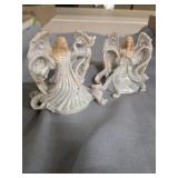 3 PORCELAIN FIRGURINES,1 CRYSTAL,1 LIGHTED PLASIC