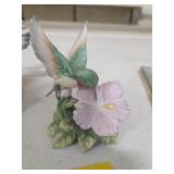 4" PORCELAIN HUMMINGBIRD
