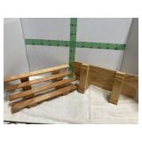 2 MINIATURE LEXOUR RISPLAY RACKS 15X6X4