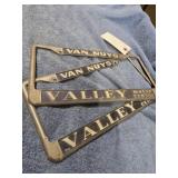 20 VAN NUYS LICENSE PLATE BRACKET METAL