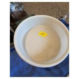 PLASTIC PAN 16" x 4"