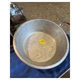 ALUMINIUM PAN 16" X 6"