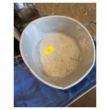 ALUMINIUM PAN 16" X 6 W HANDLES NEEDS TLC