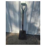 FLAT NOSE SHOVEL