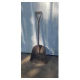 STEEL SCOOP SHOVEL