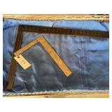 2-CARPENTER SQUARES