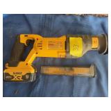 DEWALT 20 VOLT SAW-Z-ALL WITH BLADES