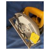 DEWALT 7 1/4" CIRCULAR SAW
