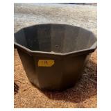 FEED TUB  24" X 16"